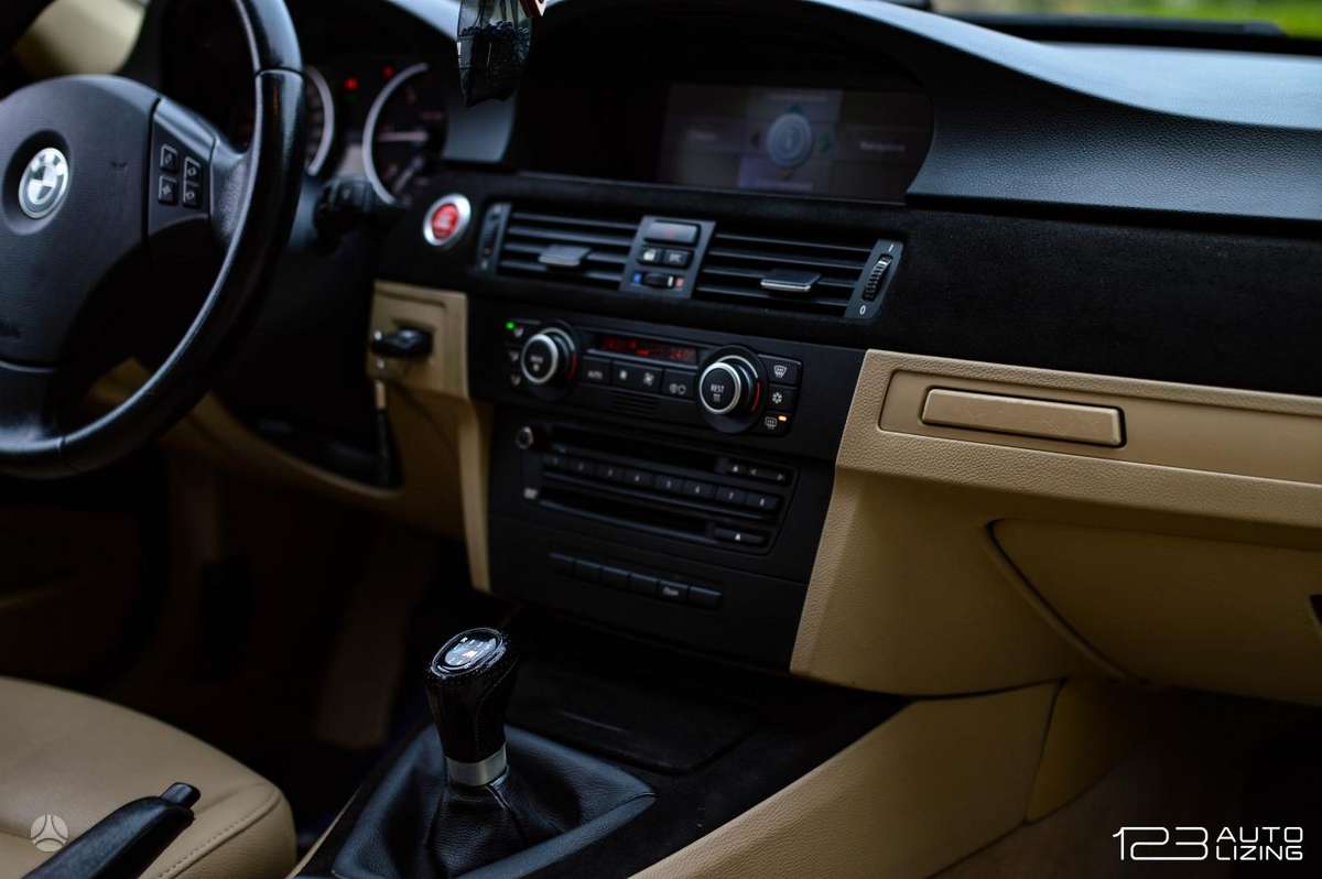 BMW 320, 2.0 l., Универсал