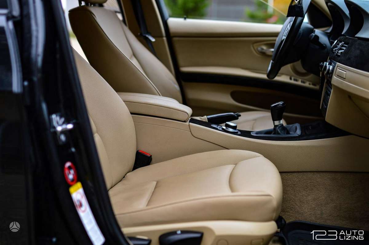 BMW 320, 2.0 l., Универсал