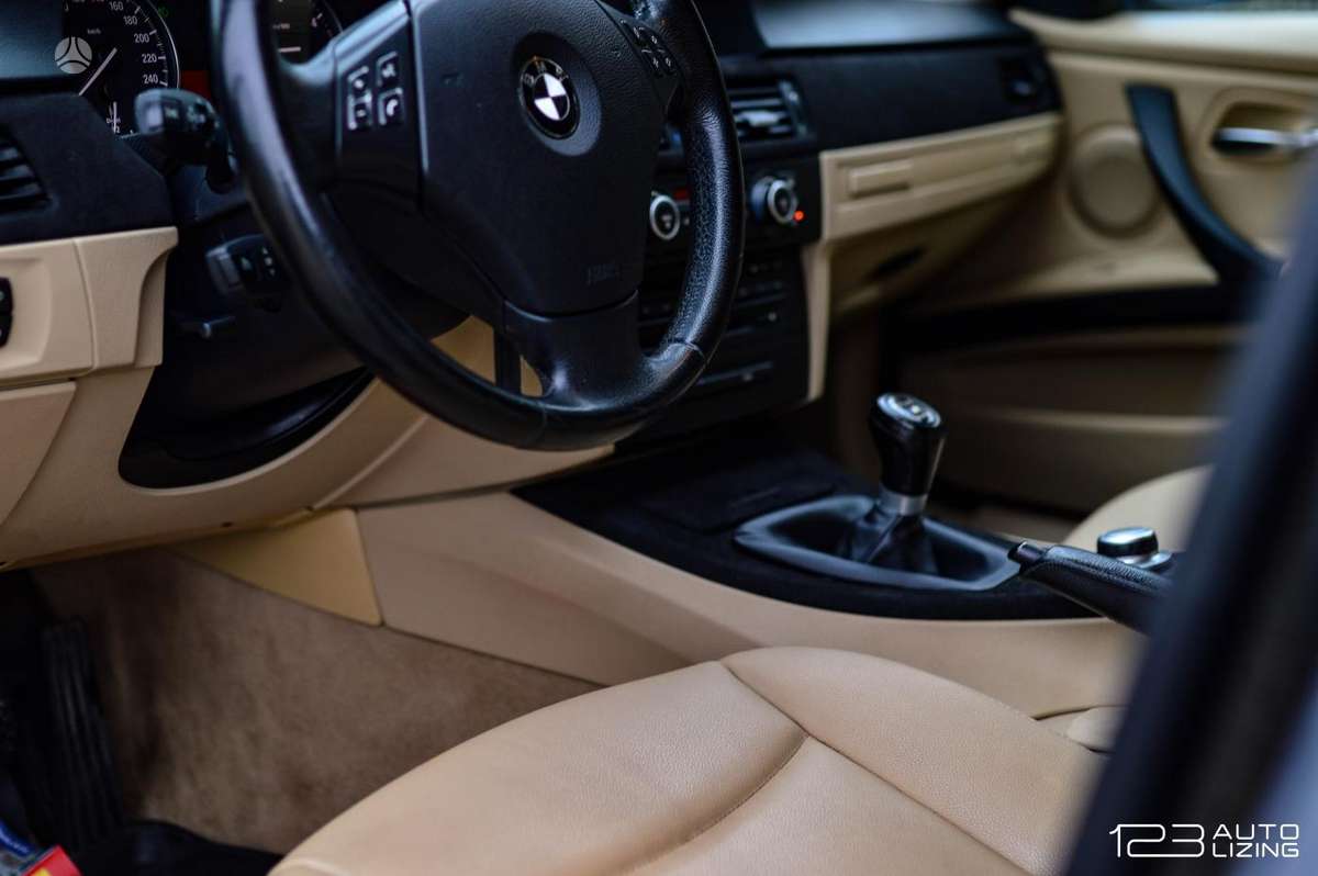 BMW 320, 2.0 l., Универсал