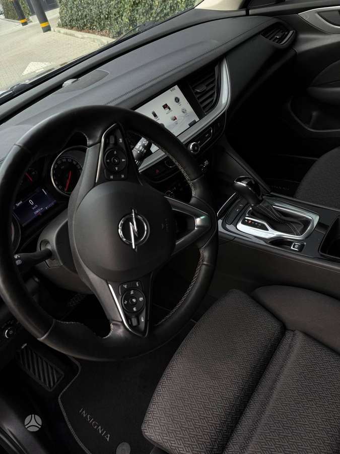 Opel Insignia, Универсал
