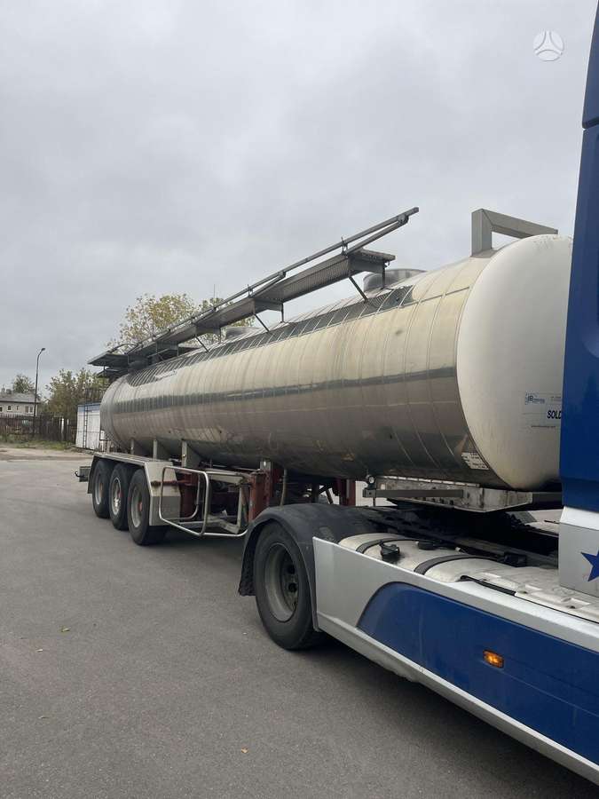 MAISONNEUVE  SA 22.5 m3, tanker