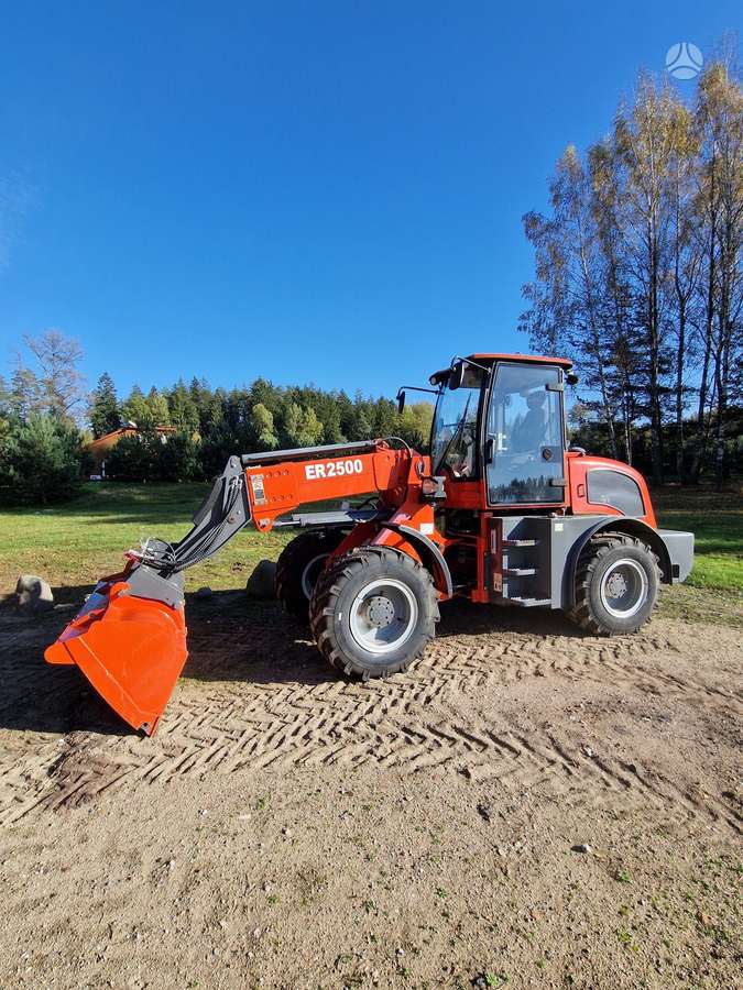 EVERUN ER2500, frontal loader