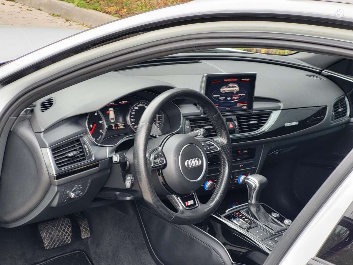 Audi A6, 3.0 l., Универсал