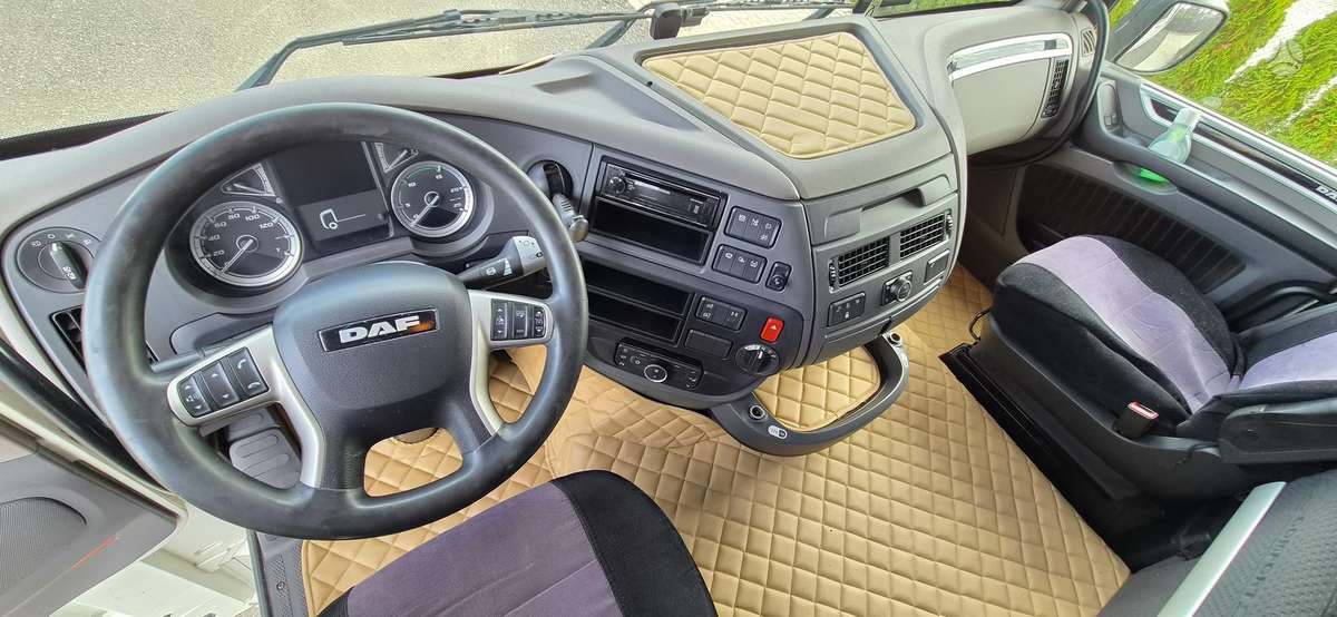 DAF XF 450, 2 спальных места