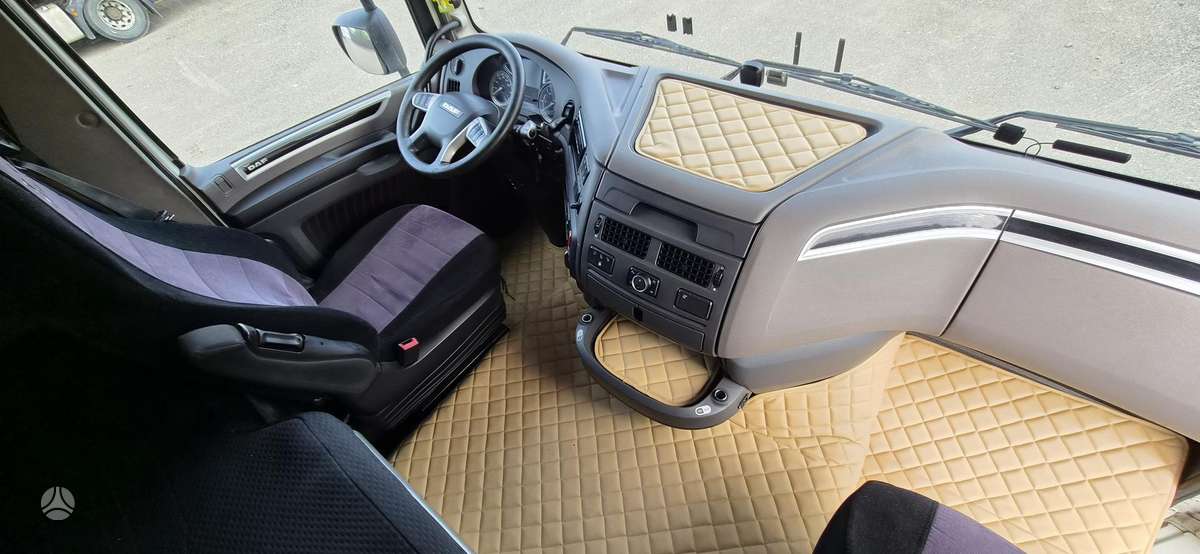 DAF XF 450, 2 спальных места