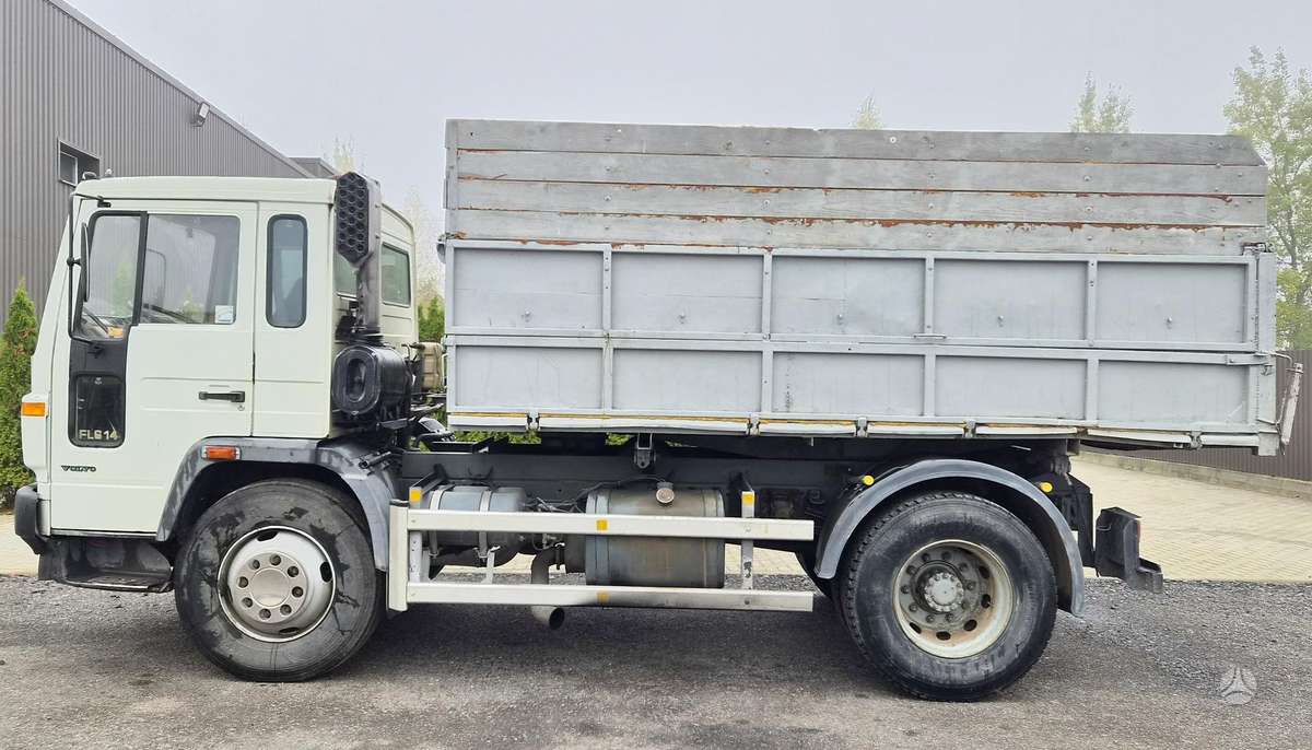 Volvo FL6, dumpers / tippers