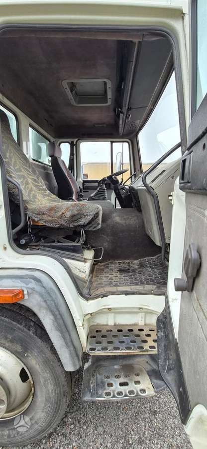 Volvo FL6, самосвалы