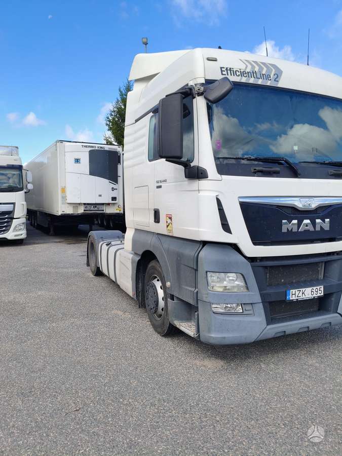 MAN TGX, 2 спальных места