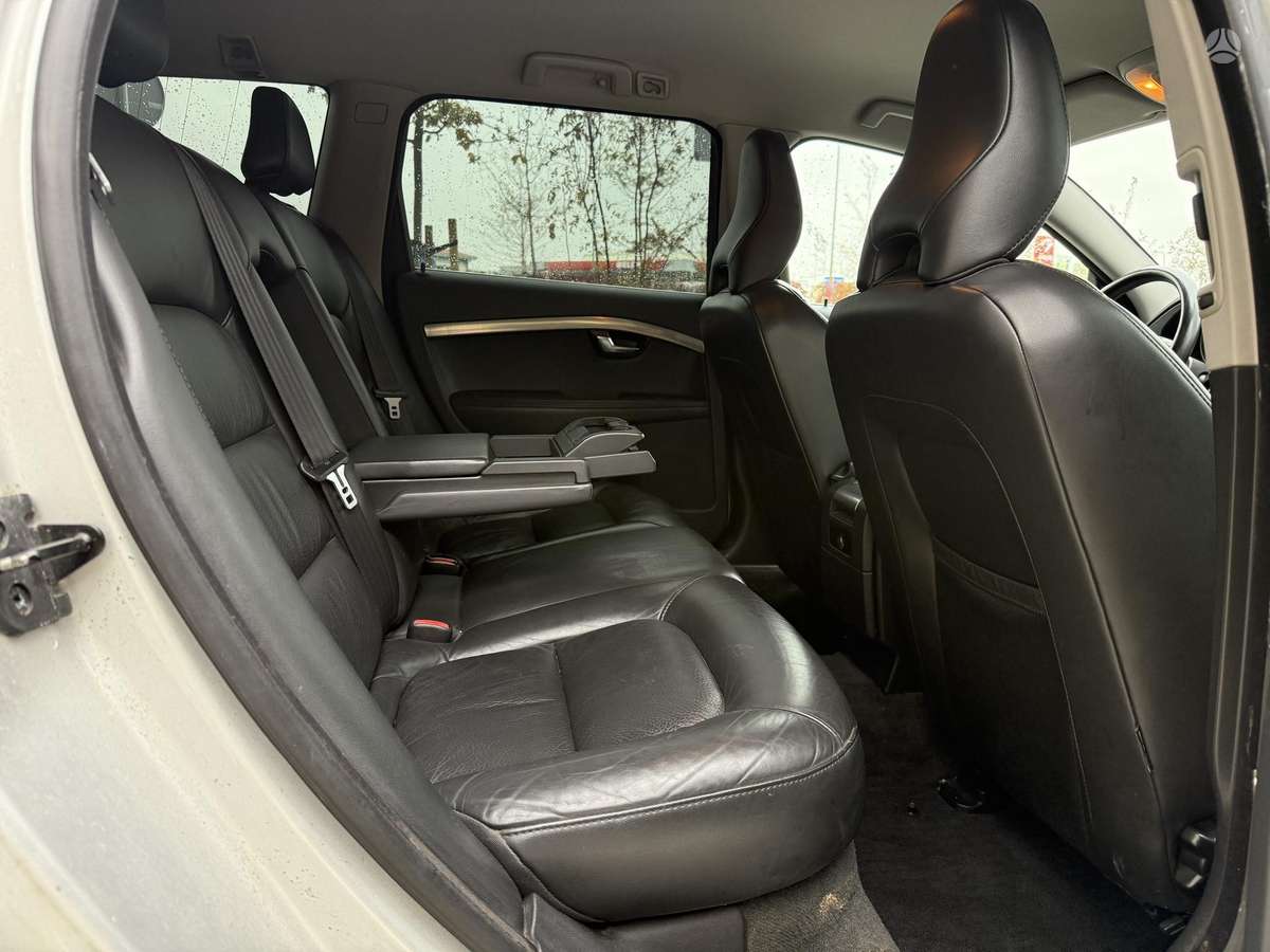 Volvo V70, 2.0 l., Универсал
