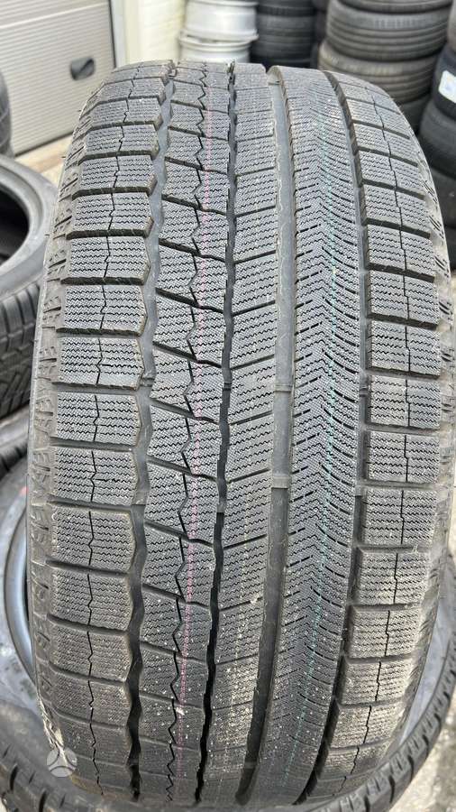 Nankang, winter 285/40 R21