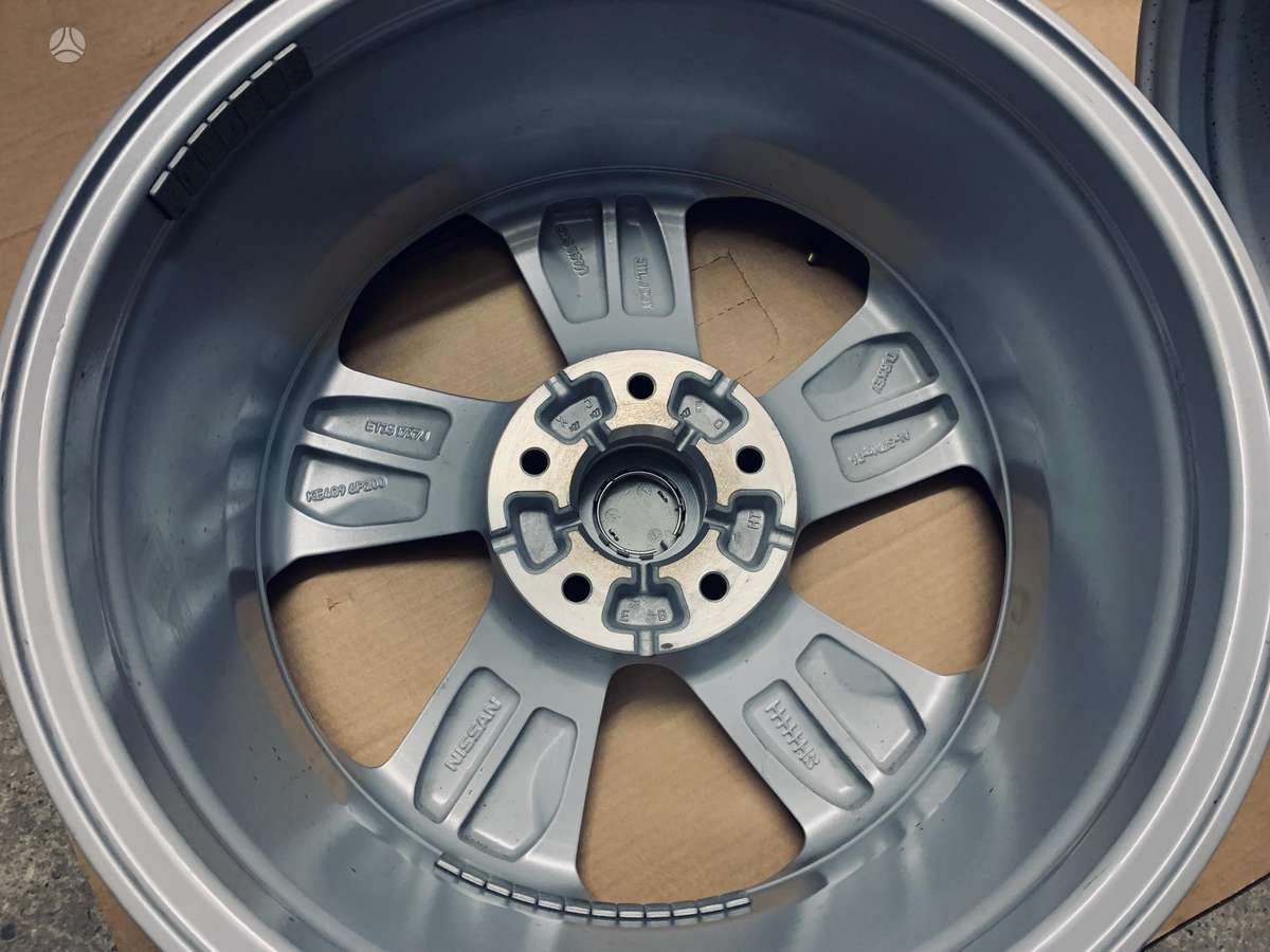 Nissan, light alloy, R17