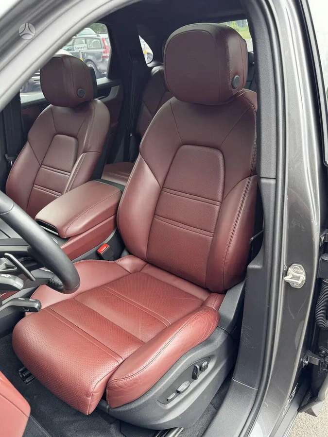Porsche Cayenne, 4.0 l., Универсал
