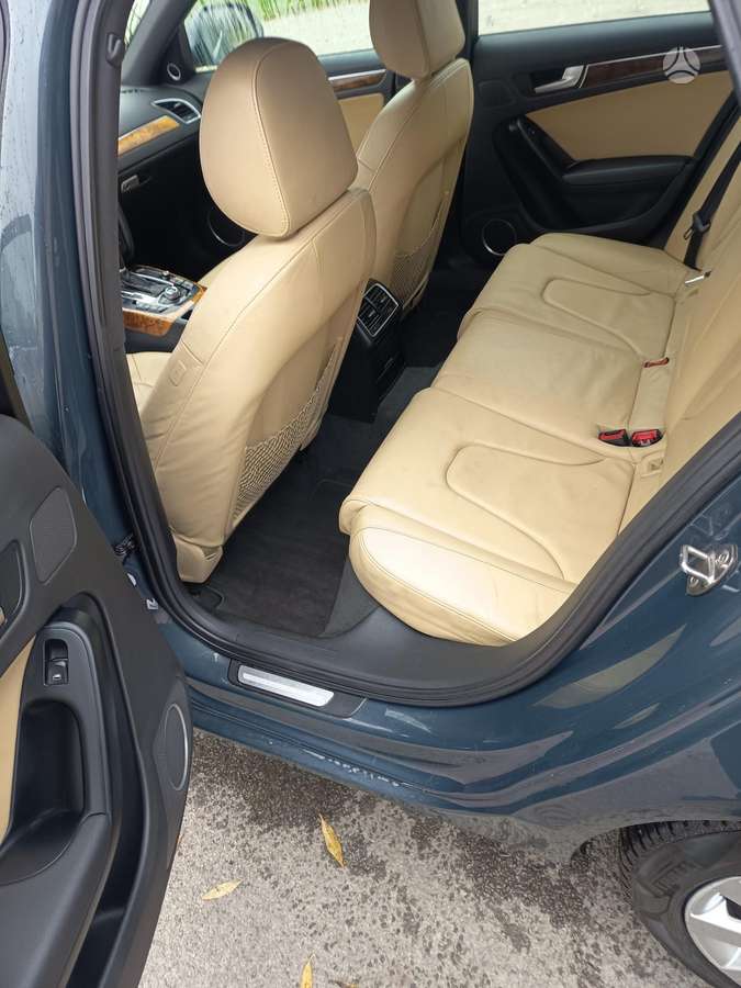 Audi A4, 2.0 l., Универсал