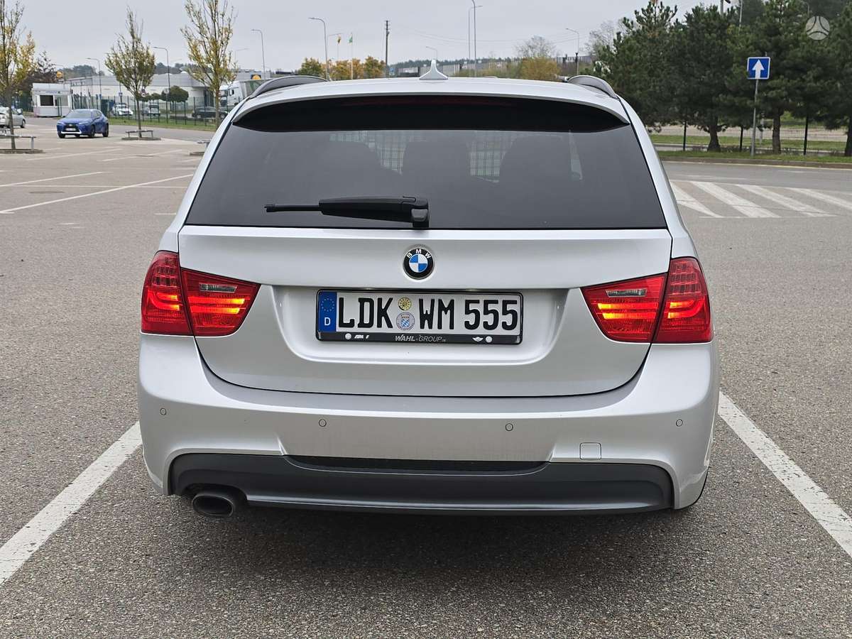BMW 320, 2.0 l., Универсал
