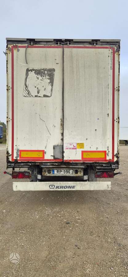 Krone SD, užuolaidinės / tentinės