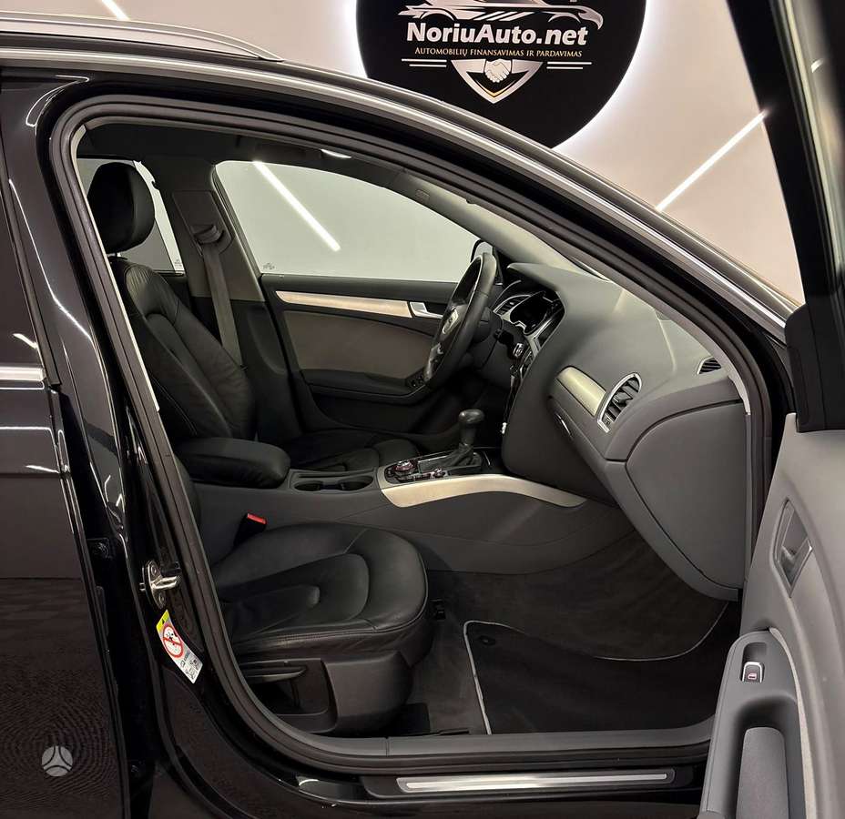 Audi A4, 2.0 l., universalas