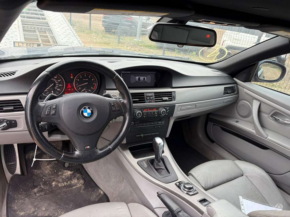 BMW 335, 3.0 l., Кабриолет