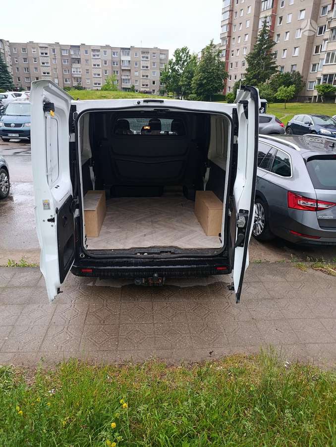 Renault Trafic, 1.6 l., Минивэн