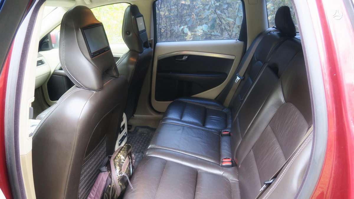 Volvo XC70, 2.4 l., Универсал