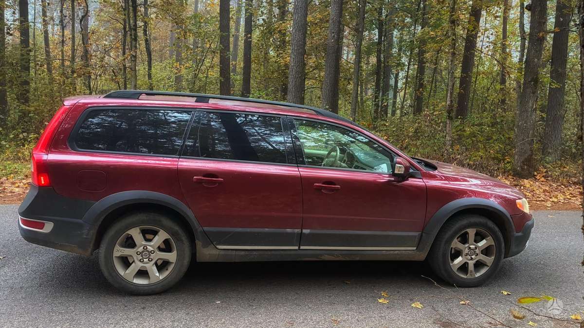 Volvo XC70, 2.4 l., Универсал