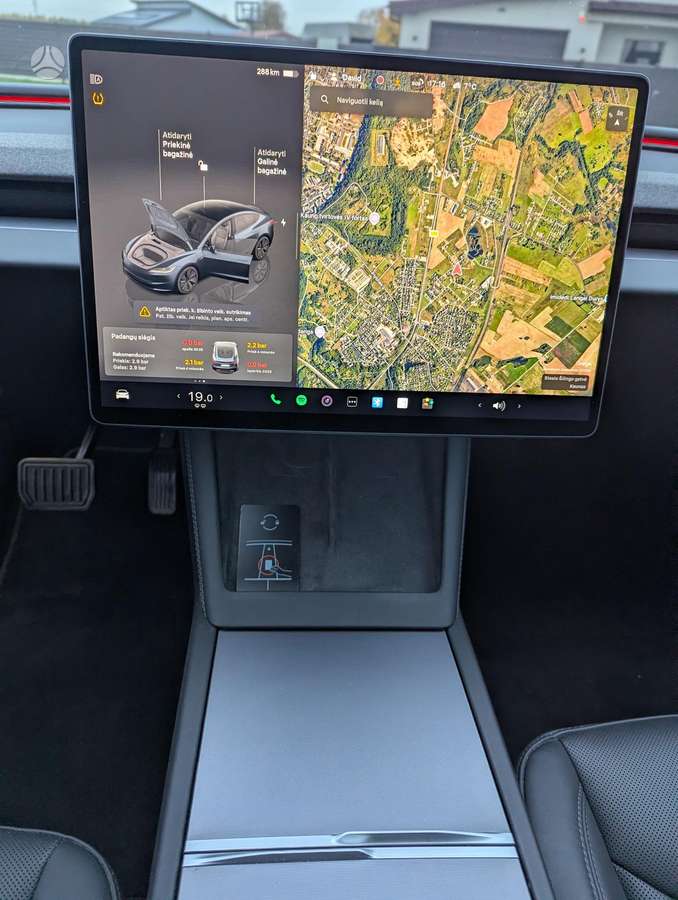 Tesla Model 3, 60 кВт·ч, Седан