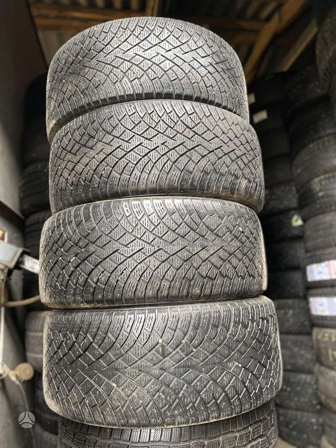 Nokian, winter 275/45 R20