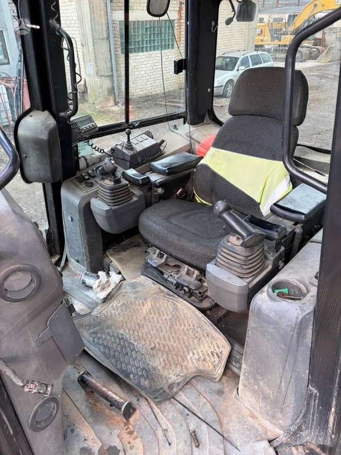 Caterpillar D6KLGP, бульдозеры