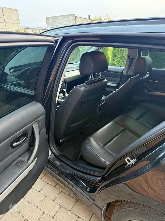 BMW 320, 2.0 l., Универсал