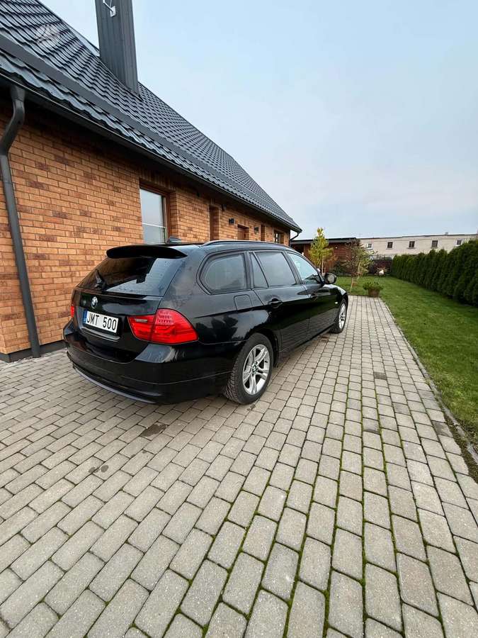 BMW 320, 2.0 l., wagon