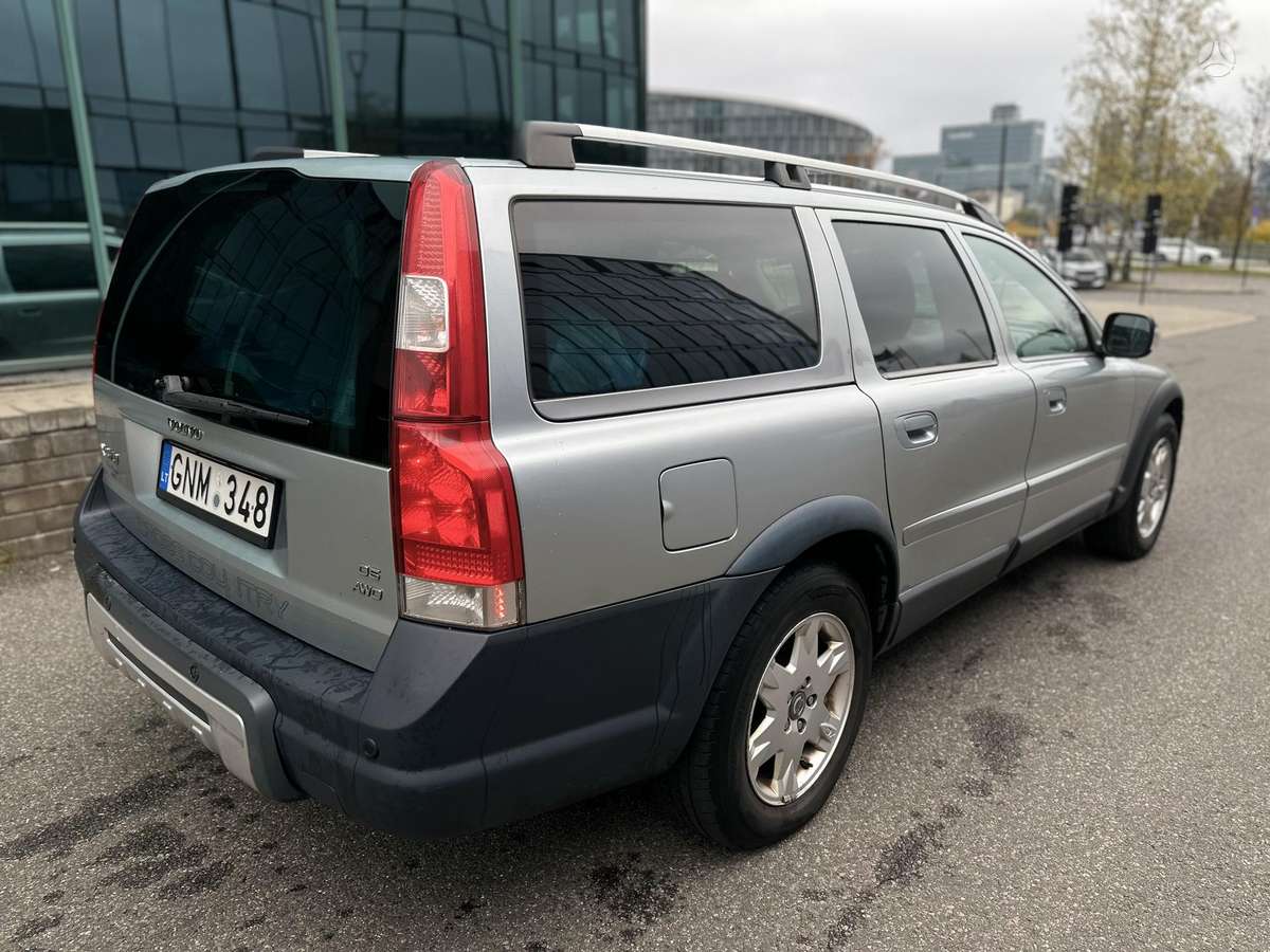 Volvo XC70, 2.4 l., Универсал