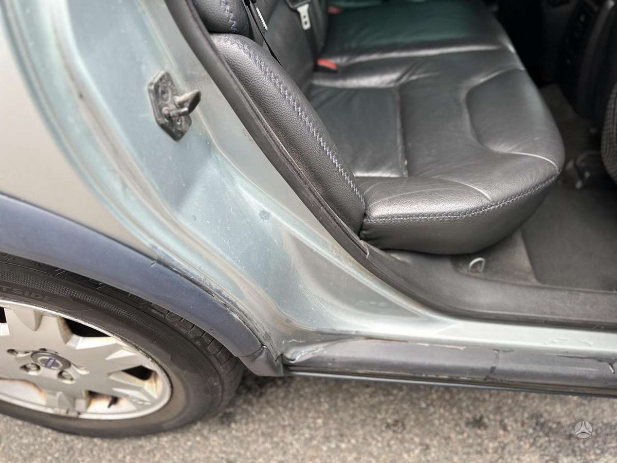 Volvo XC70, 2.4 l., Универсал