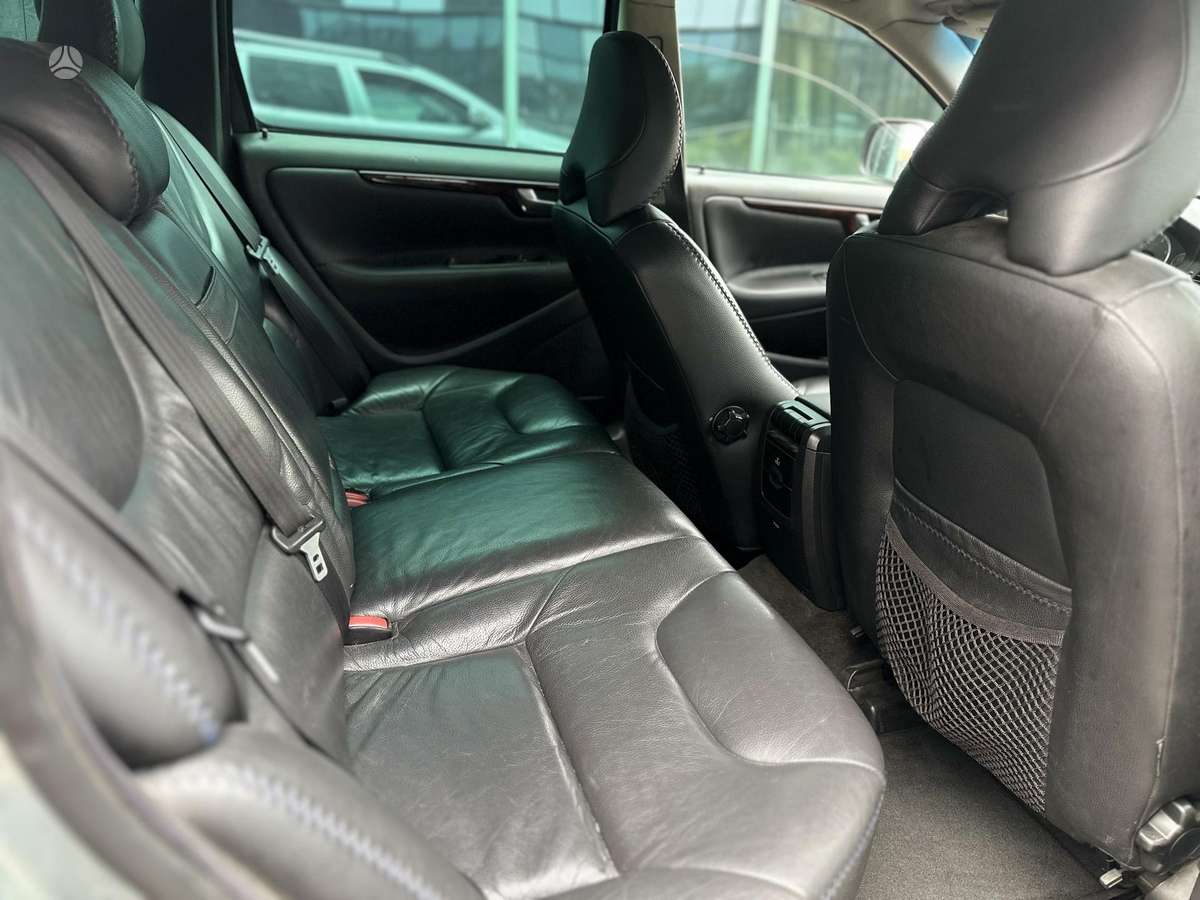 Volvo XC70, 2.4 l., Универсал