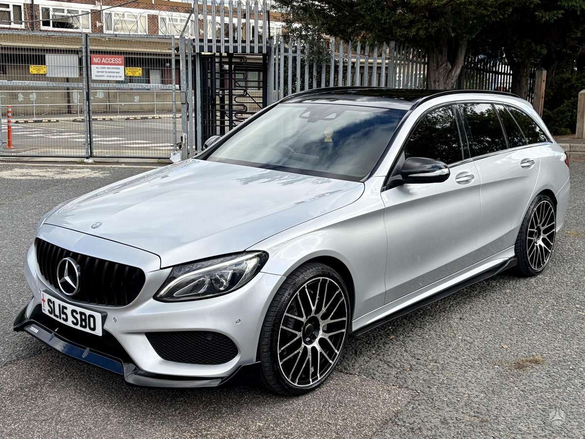 Mercedes-Benz C300