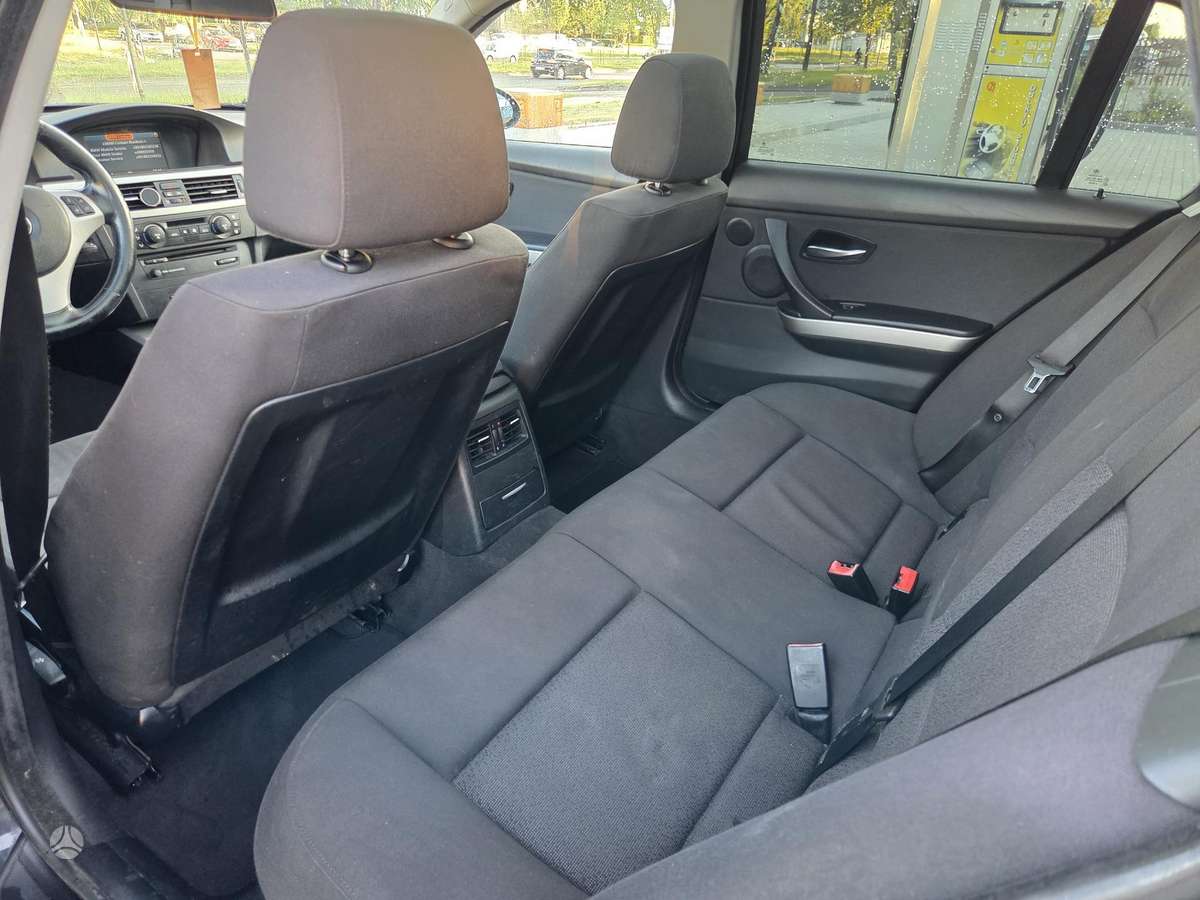 BMW 320, 2.0 l., wagon