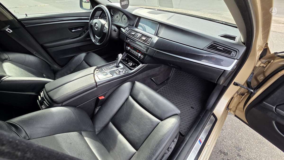 BMW 520, 2.0 l., Универсал