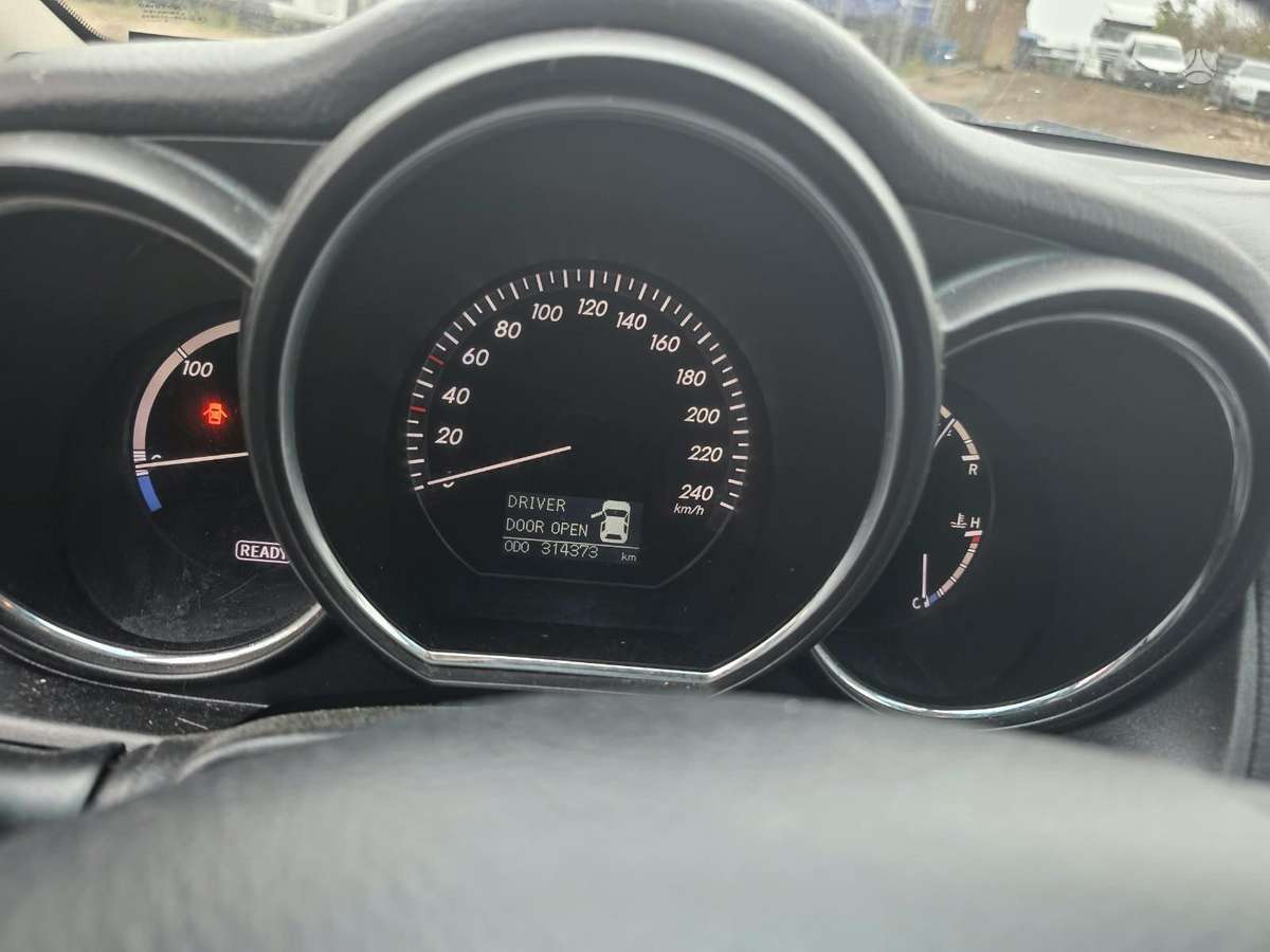 Lexus RX 400h dalimis