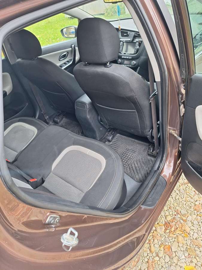 Kia Ceed, 1.6 l., Хэтчбек