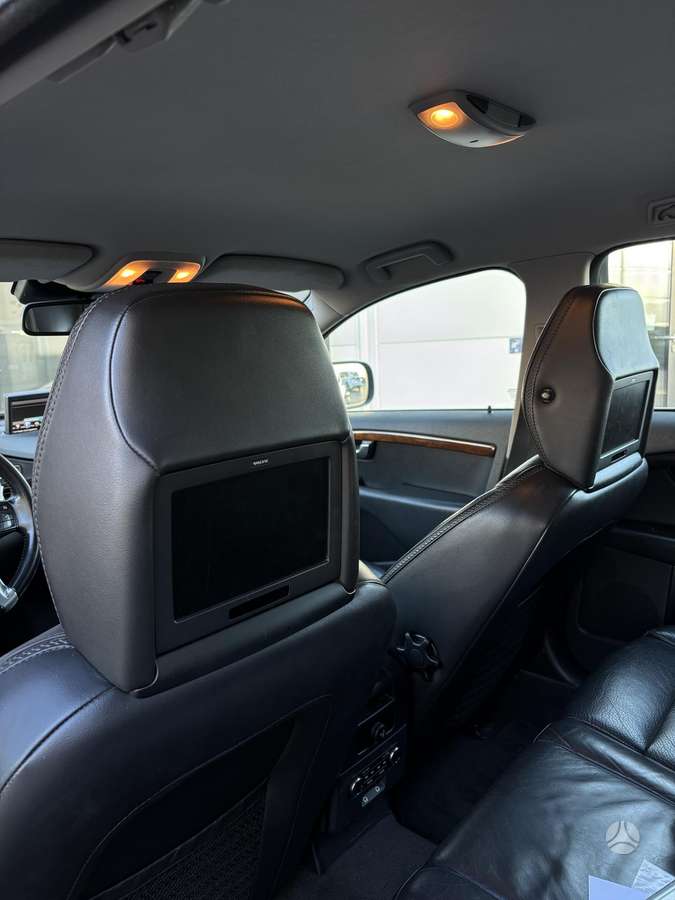 Volvo XC70, 2.4 l., Универсал