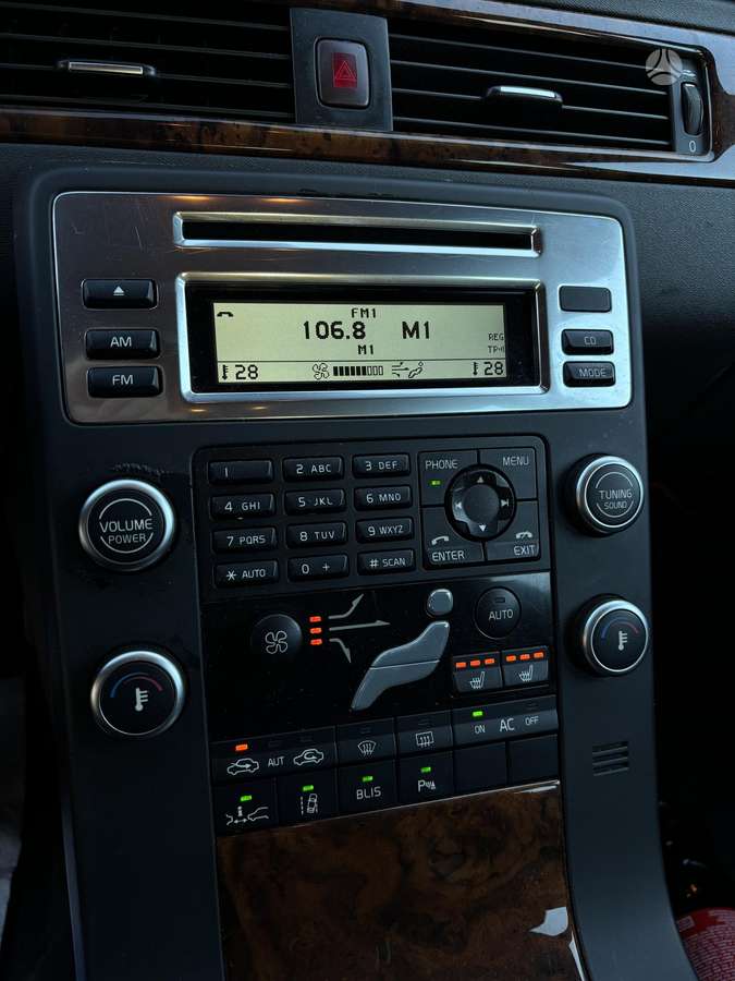 Volvo XC70, 2.4 l., Универсал