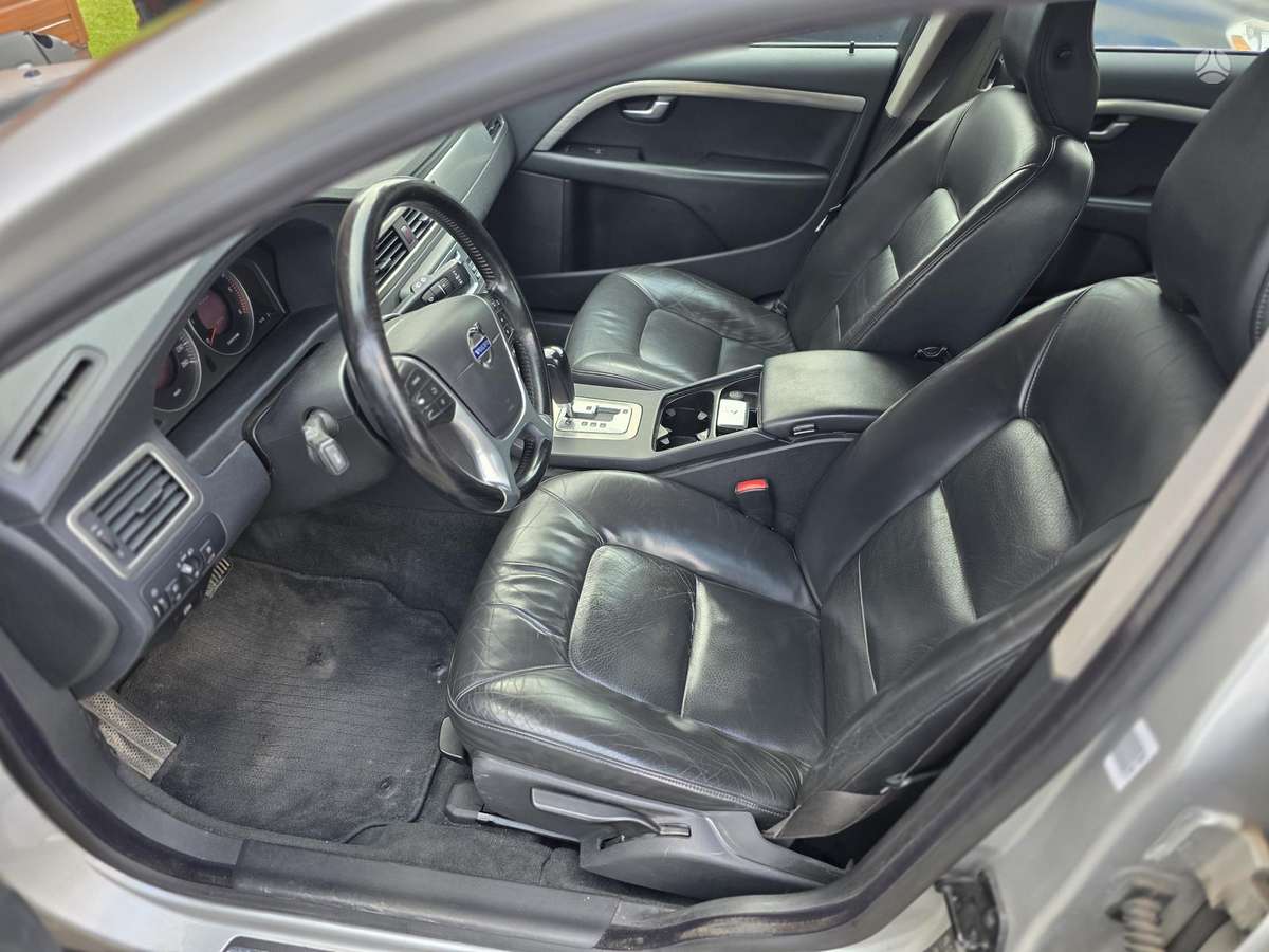 Volvo V70, 2.4 l., Универсал