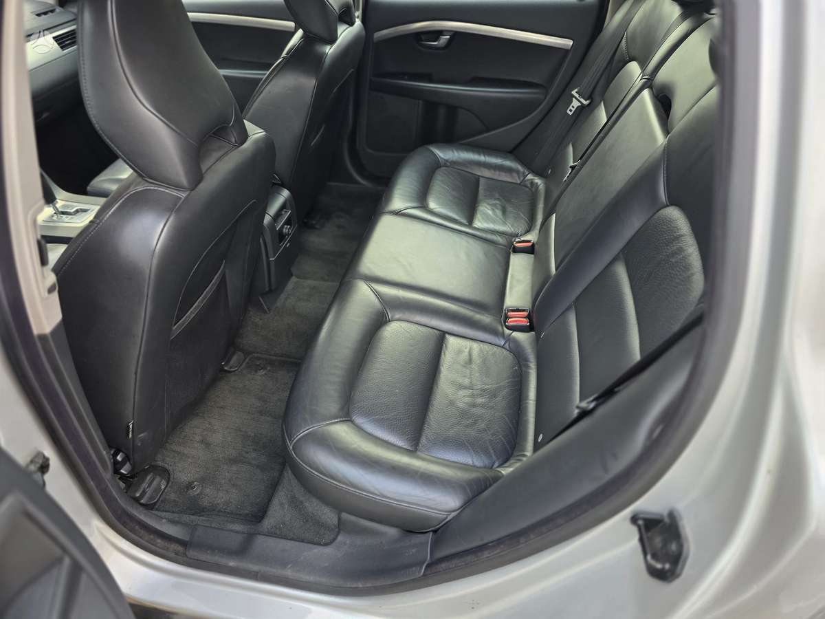 Volvo V70, 2.4 l., Универсал