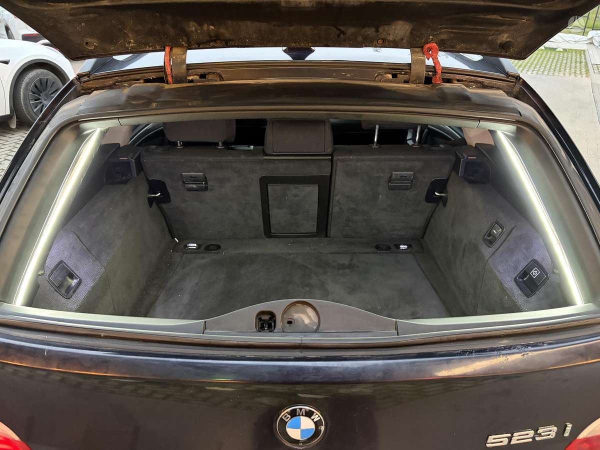 BMW 523, 2.5 l., Универсал