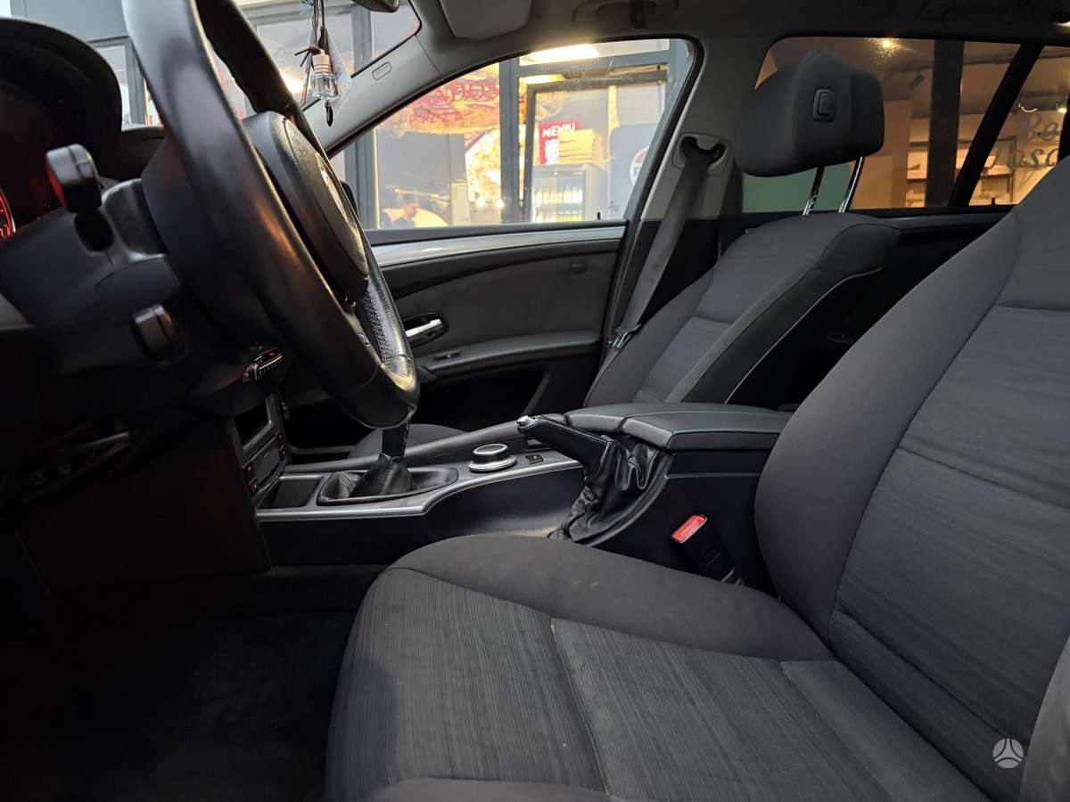 BMW 523, 2.5 l., Универсал