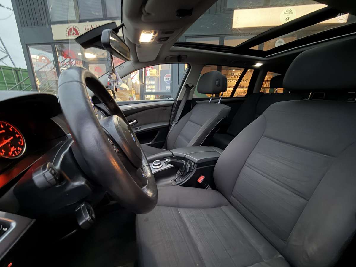 BMW 523, 2.5 l., Универсал