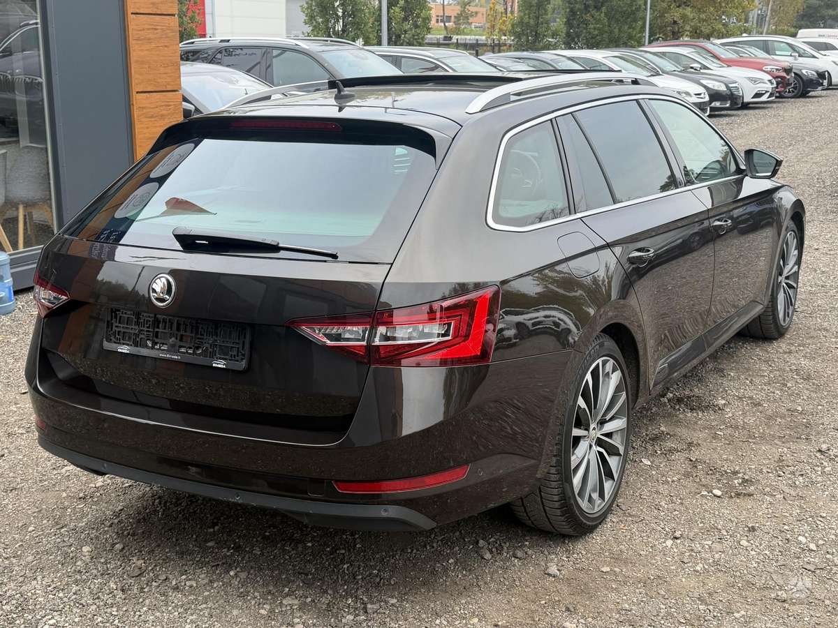 Skoda Superb, 2.0 l., universalas