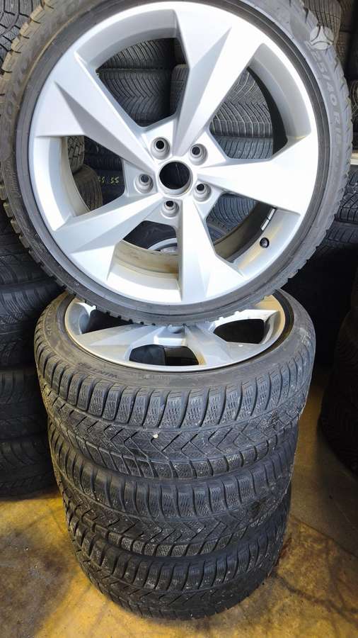 Volkswagen, light alloy, R18