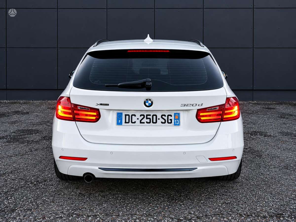 BMW 320, 2.0 l., Универсал