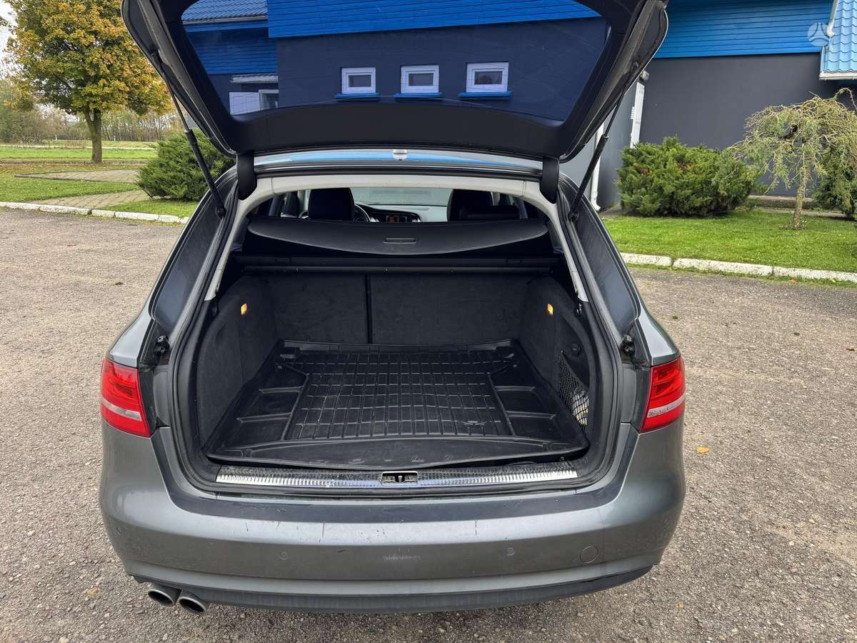 Audi A4, 2.0 l., Универсал