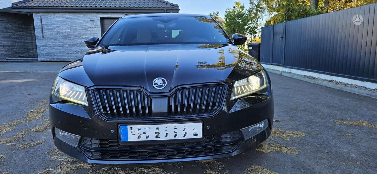 Skoda Superb, 2.0 l., hatchback