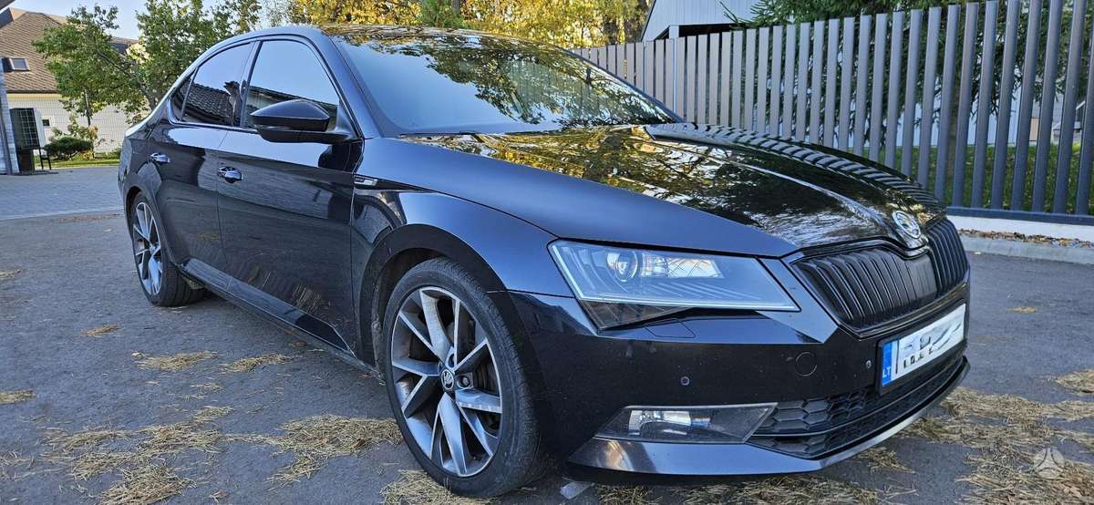 Skoda Superb, 2.0 l., hatchback